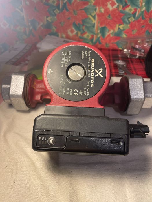 Pompa Apa Centrala GrundFos