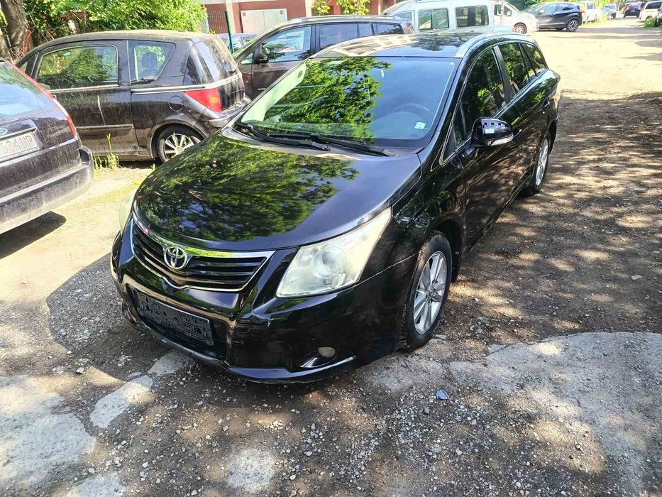 Toyota Avensis 2.0i 152hp 2.2d-cat 150hp Estate НА ЧАСТИ