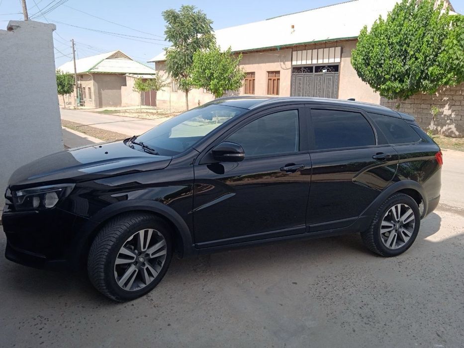 Lada Vesta sw cross