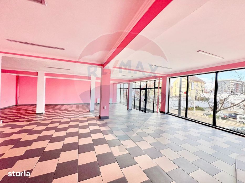 De închiriat spațiu comercial, 175 mp în zona Decebal