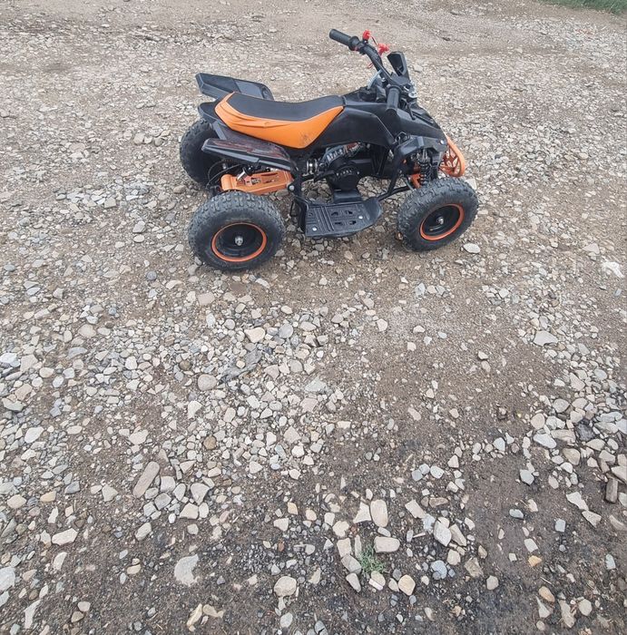 Vand  mini atv 50cc. Perfect pentru copii