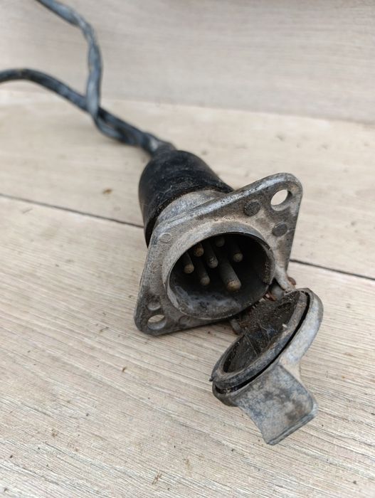 Фаркоп Ниссан серена