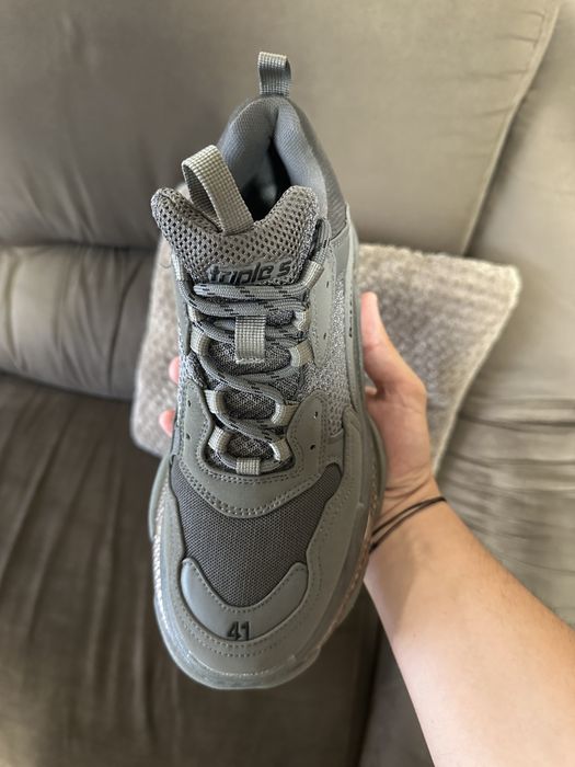 Balenciaga triple S