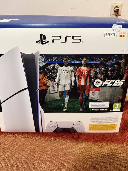 Продавам playstation 5 (slim) с гаранция!!!