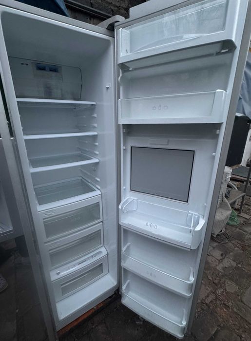 Холодильник LG двухкамерный