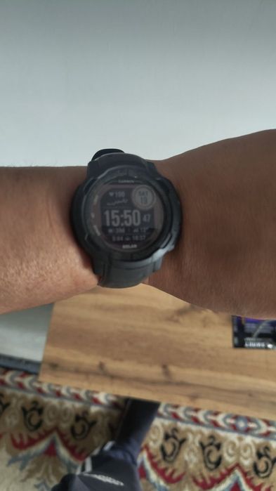 Продаю Garmin Instinct 2 Solar
