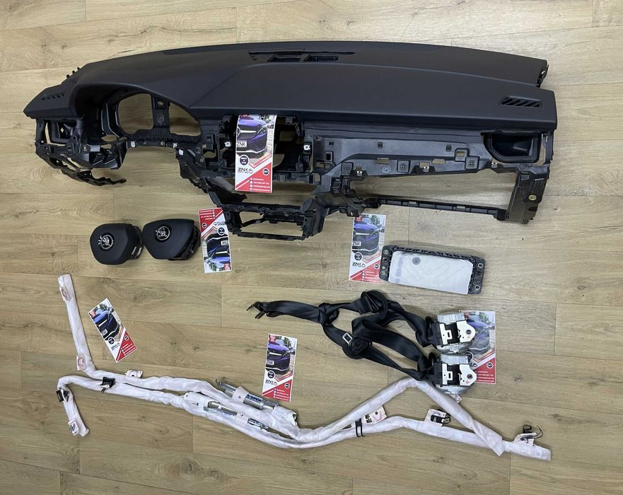 Skoda Scala // Kamiq - kit airbag - plansa de bord - set centuri