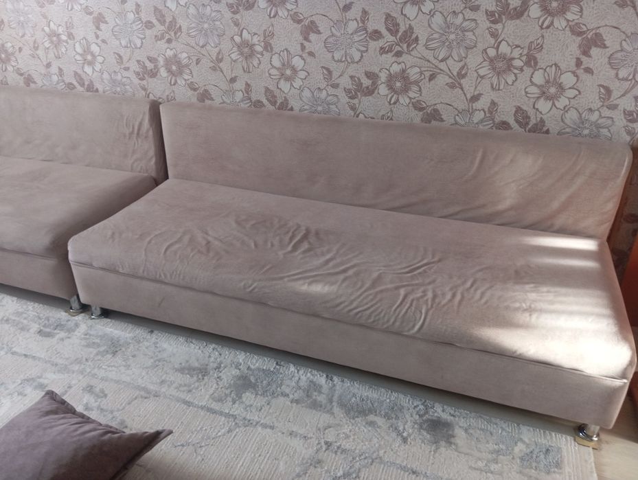 Продам два дивана по 2 метра