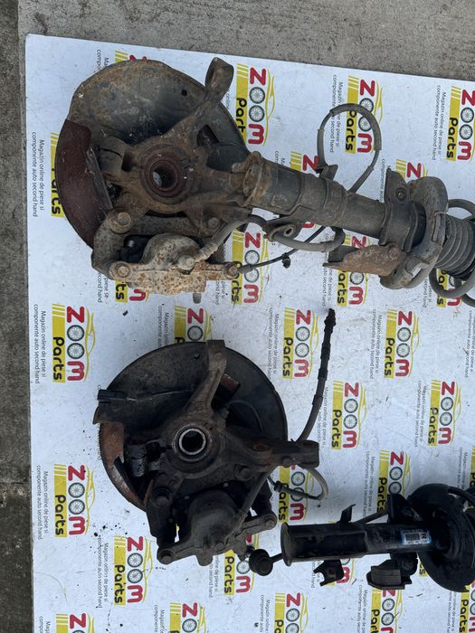 Fuzeta stanga dreapta fata Mazda 2 DE 2008-2013