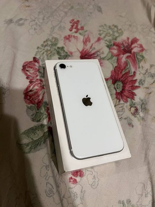 Iphone CE 2