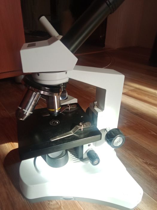 Микроскоп профессиональный