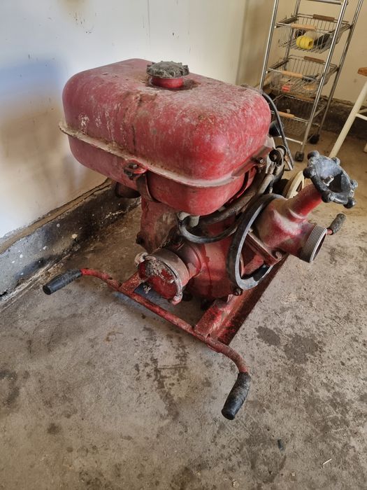 Мотопомпа продаётся!