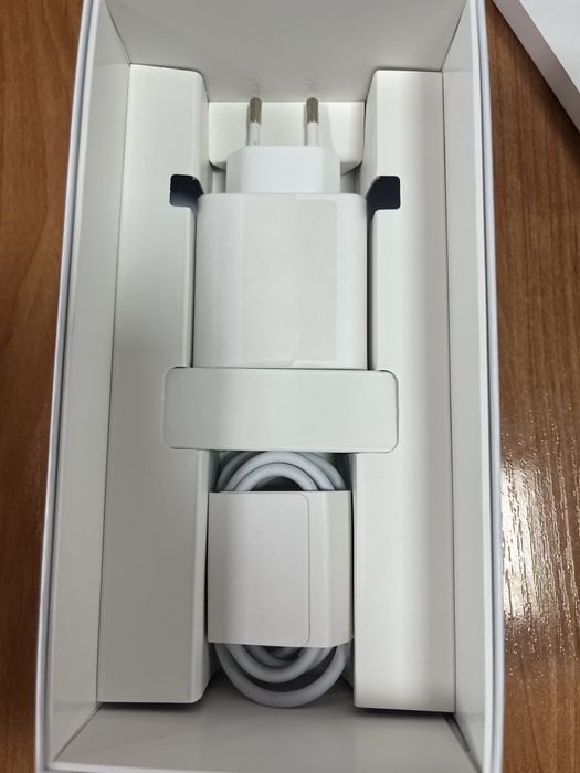 Huawei Pura 80 / ROM:256GB / RAM:12GB