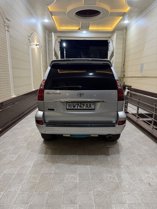 Tayota prado 120 sotiladi