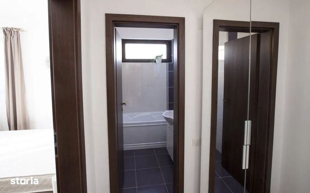 Ap. 2 Camere- Obor, Centrala, Bucatarie Inchisa, Parcare, Curte