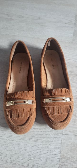 Продается женская обувь