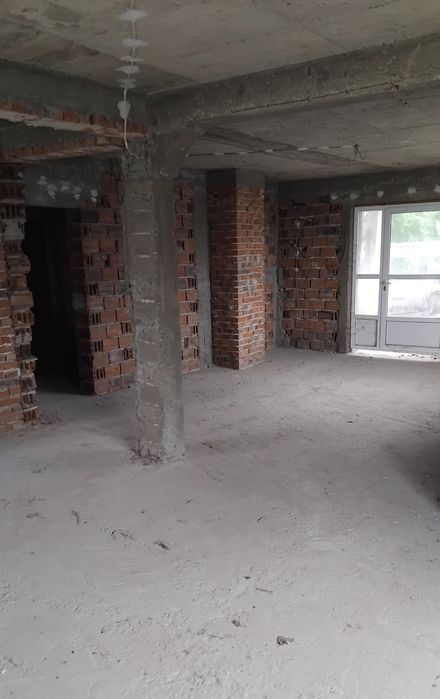 Продава се Къща в с. Яхиново, Област Кюстендил - 300 кв.м за 867 €/кв.м - Снимка #8