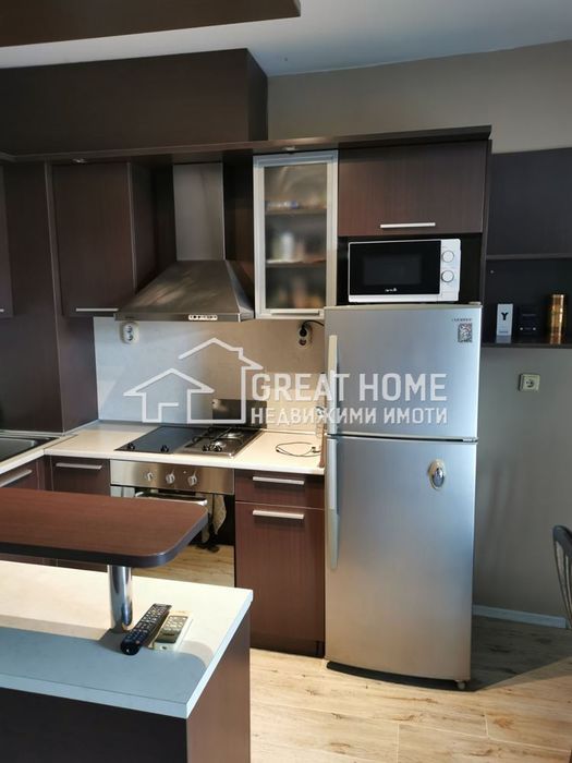 Продава се Двустаен апартамент в Търговище, Вароша - 75 кв.м за 680 €/кв.м - Снимка #2