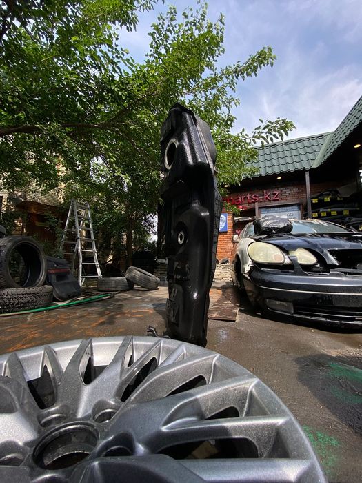 Бензобак Lexus NX200