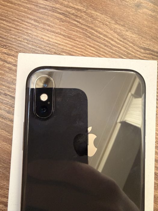 iPhone XS 64 GB