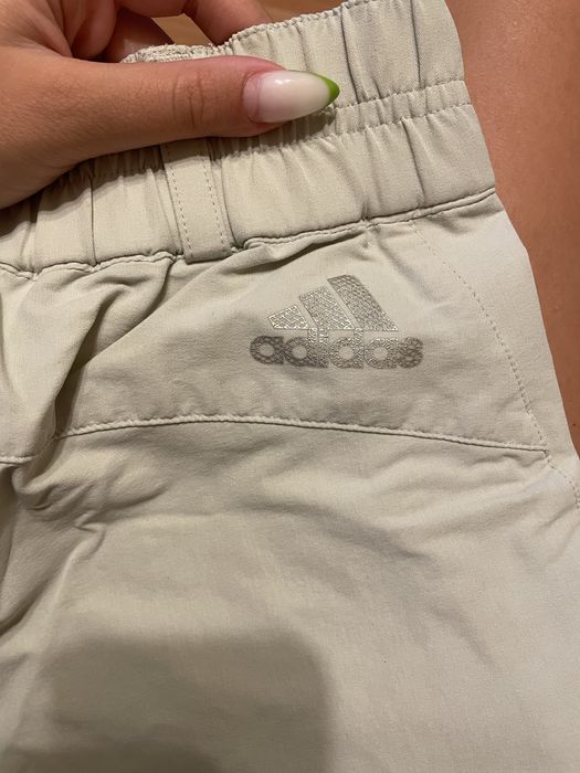 Adidas панталон.