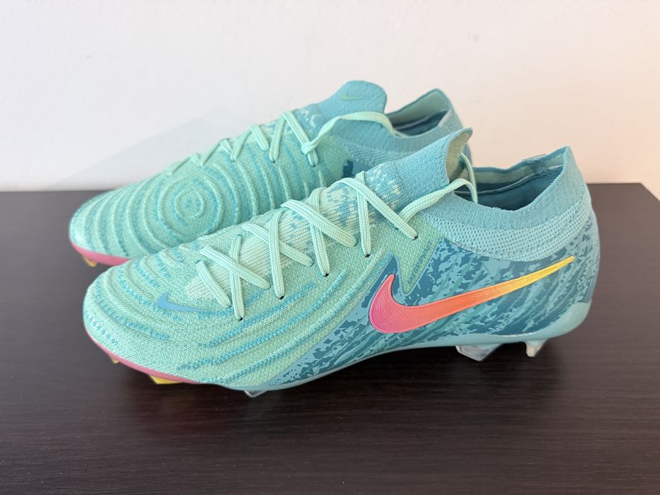 Футболни обувки/ бутонки Nike Phantom GX II Elite LV8 FG нови