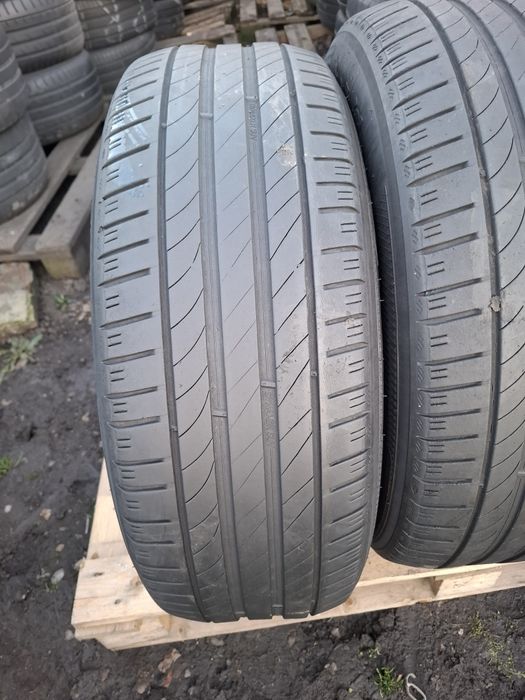 Vand 2 anvelope 225 60 17 klebar bune vara