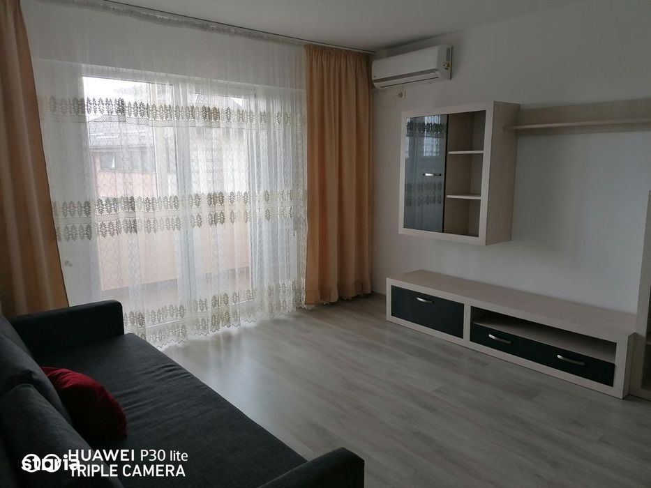 Apartament cu 2 camere, balcon și lift