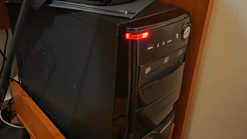 Продаётся Старый Компьютер