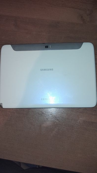 Продам планшет в хорошем состояние