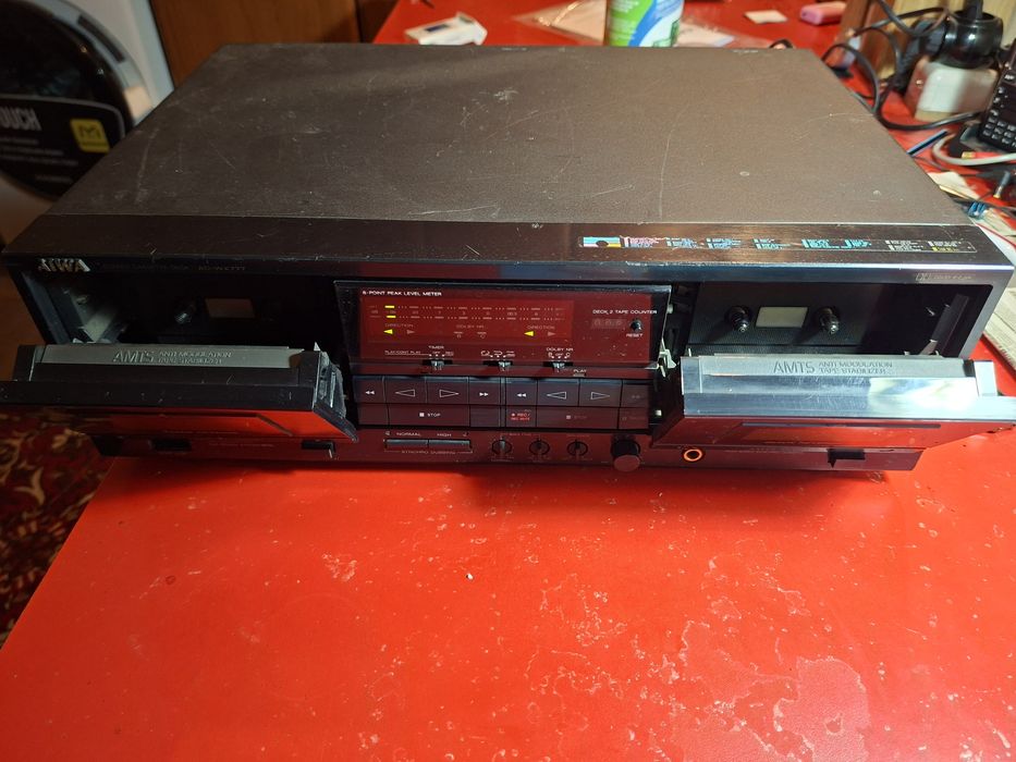Кассетная дека AIWA AD-WX 777