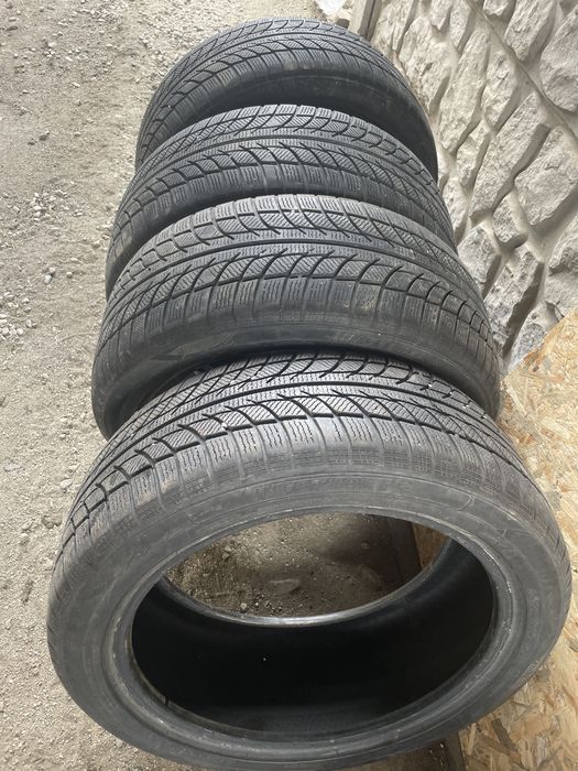 Vand cauciucuri iarna 245/45 r19