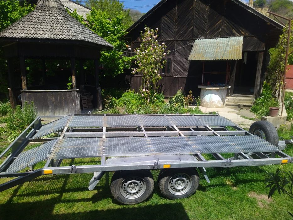 Platformă universală