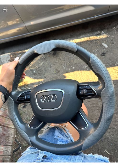 Оригинален четирилъчов мултиволан AUDI