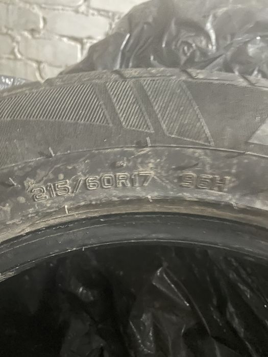 Шина 215/60/17 HIFLY