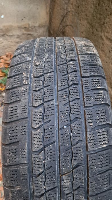 Шины зима! На 2 сезона хватит.