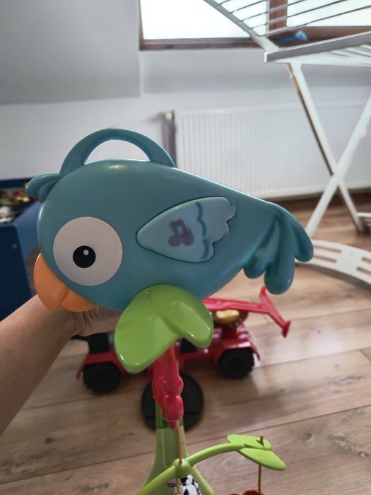 Carusel muzical pătuț bebeluși Fisher Price