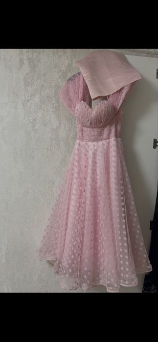 Продам платье 15 000тг