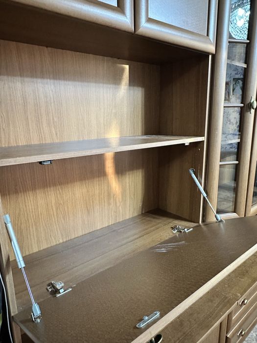 Стенка в гостиную (шкаф)