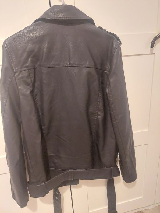 Geaca Reserved ,marimea 36, noua