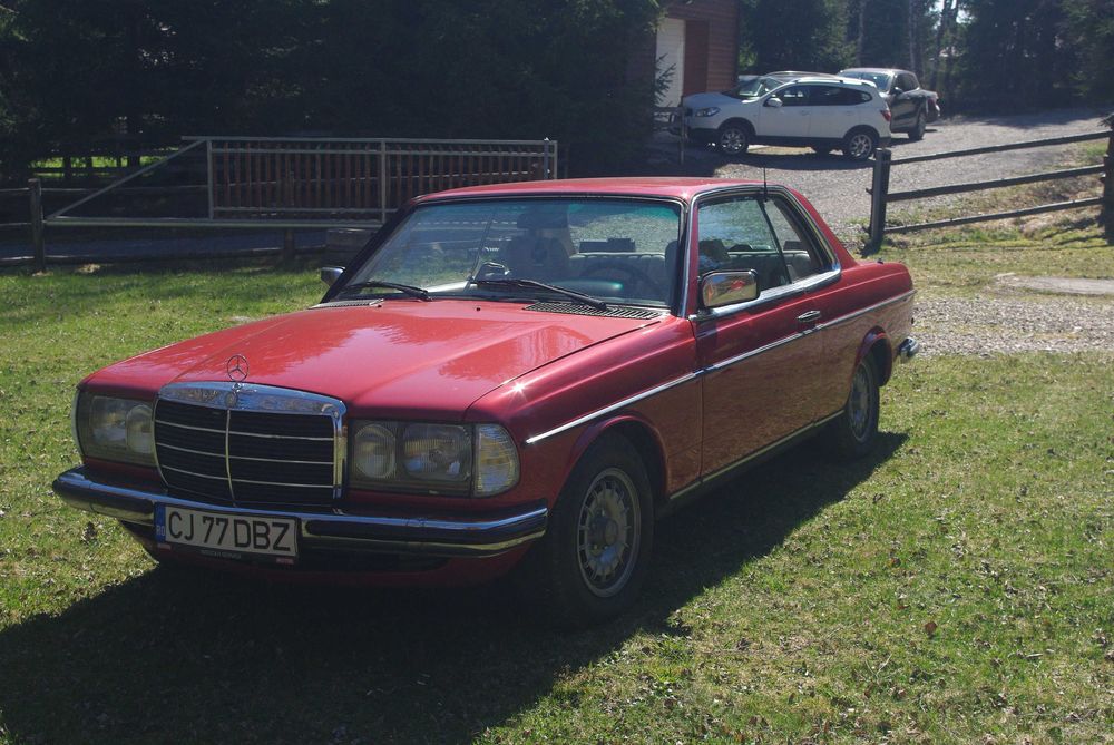 Vand MERCEDES-BENZ W123 280 CE coupe din 1977 cobra VEHICUL ISTORIC