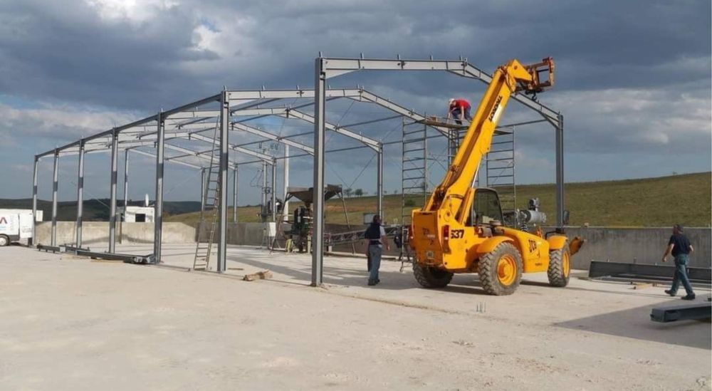 Vand hale si structuri metalice premium,direct producator