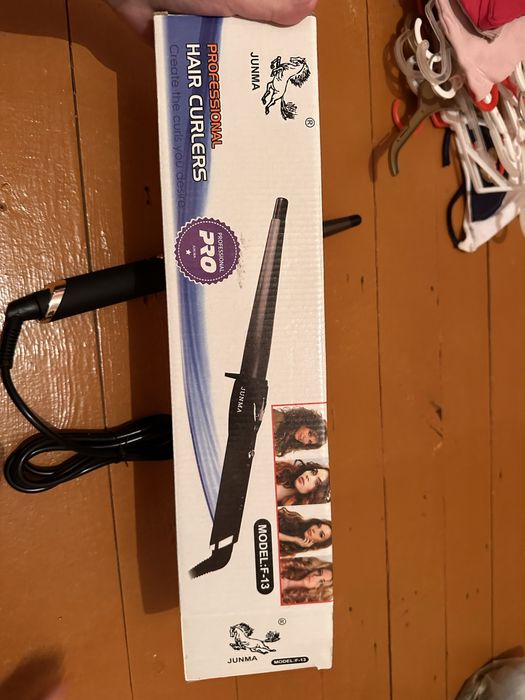 Плойка для волос Junma F13, черный.