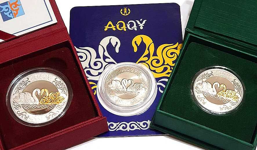 Акку (Лебедь) из серии тотемы