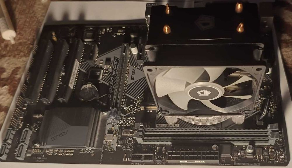 Kit Placa,procesor,cooler i3 9100f