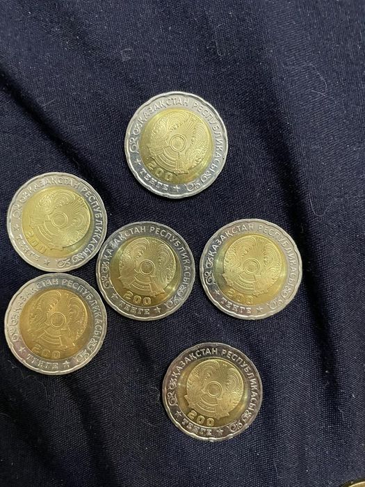 Продам коллекционные монеты казахстана