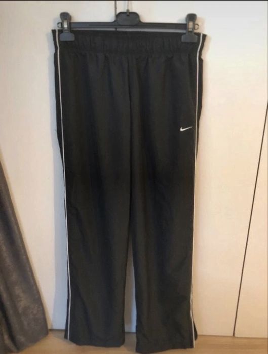 Pantaloni Nike