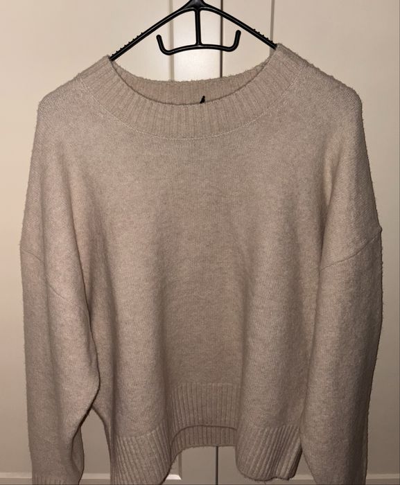 Продам свитер из «ZARA» с ценником!