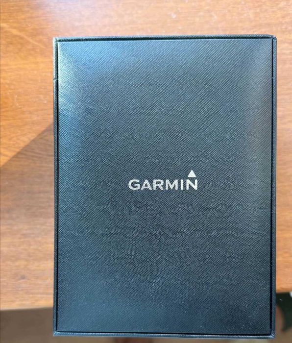 Умные часы Garmin Epix Pro GEN 2 Sapphire Edition 42 mm