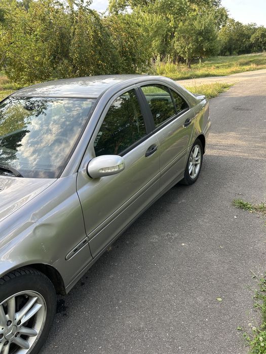 Mercedes C class w203 C200 kompressor